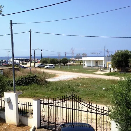 Villa- Nea Kalikrateia - 2-bedroom